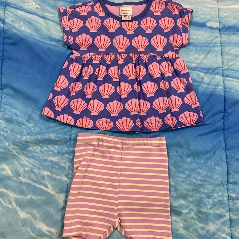 Hanna Andersson Purple and Pink Shell Print Baby Outfit